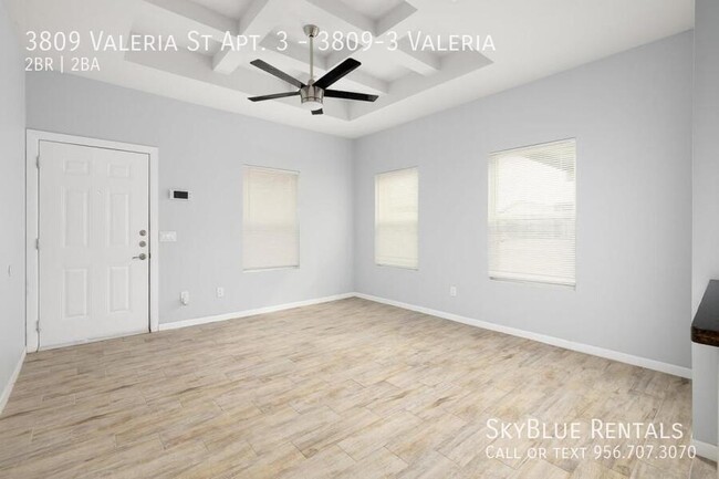 Building Photo - 3809 Valeria St