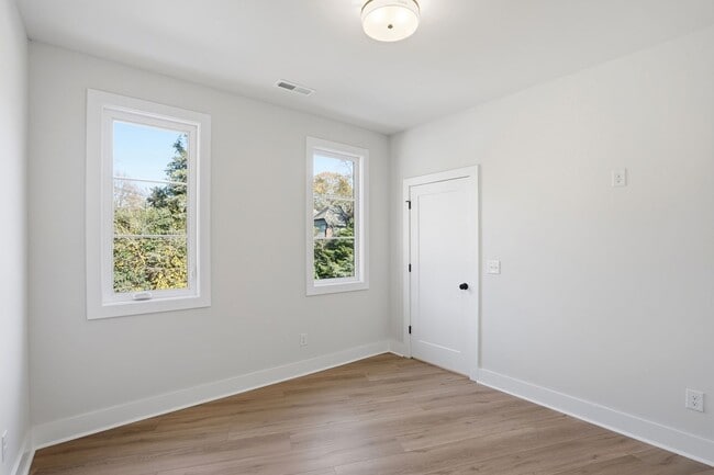 Building Photo - Bright, Open & Exceptionally Large—Your Ideal 2-Story Townhome