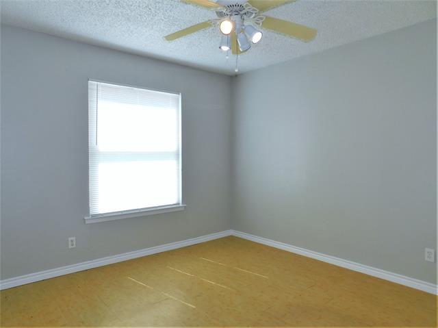 Building Photo - 219 Wildfire Dr