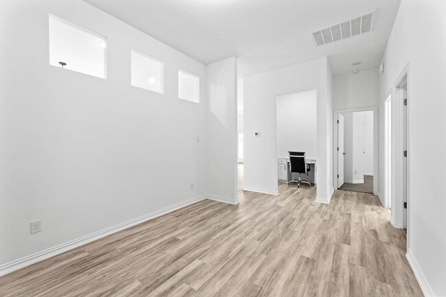 Building Photo - 489 Cherrystone Loop