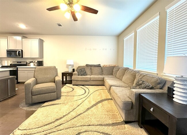 Building Photo - 26006 Steele Flower Dr