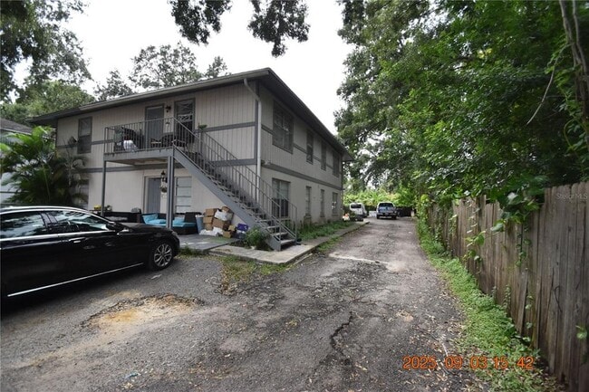 Building Photo - 6618 N Church Ave