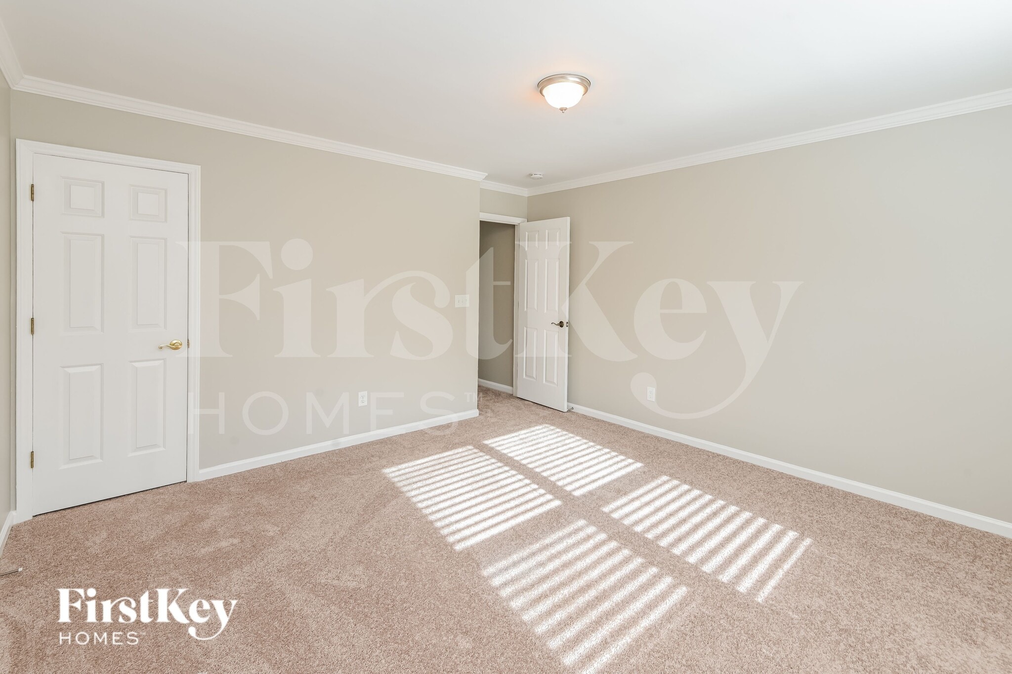 Building Photo - 10706 Trumble Ln