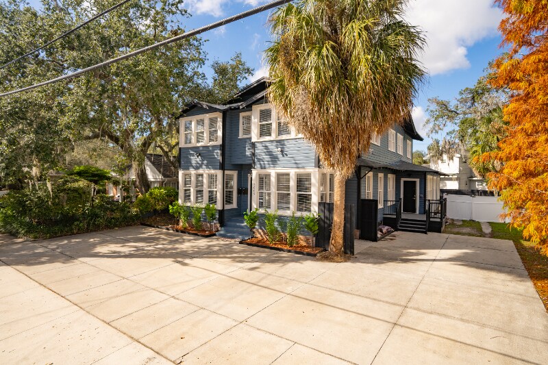 Building Photo - 2009 W Dekle Ave