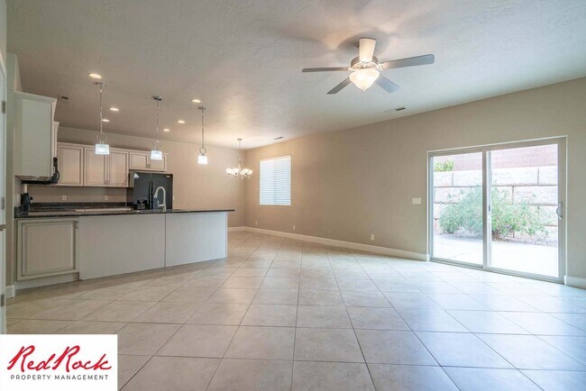 Building Photo - 4 Bedroom Home Near Golf Courses In St. George