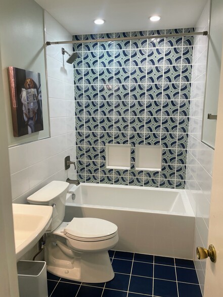 Bathroom - 740 Tiffany Ct