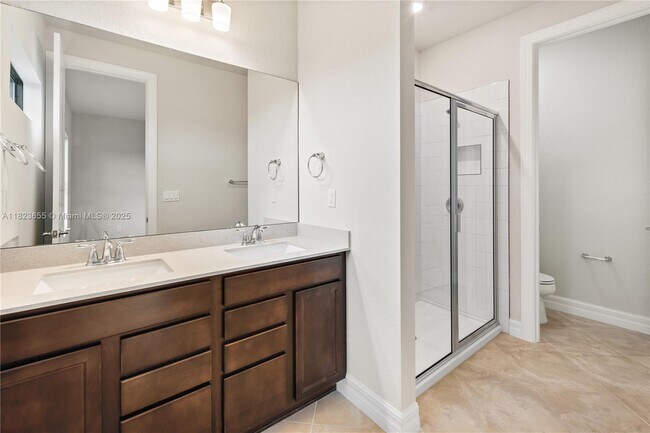 Building Photo - 4488 Appleton Cir E