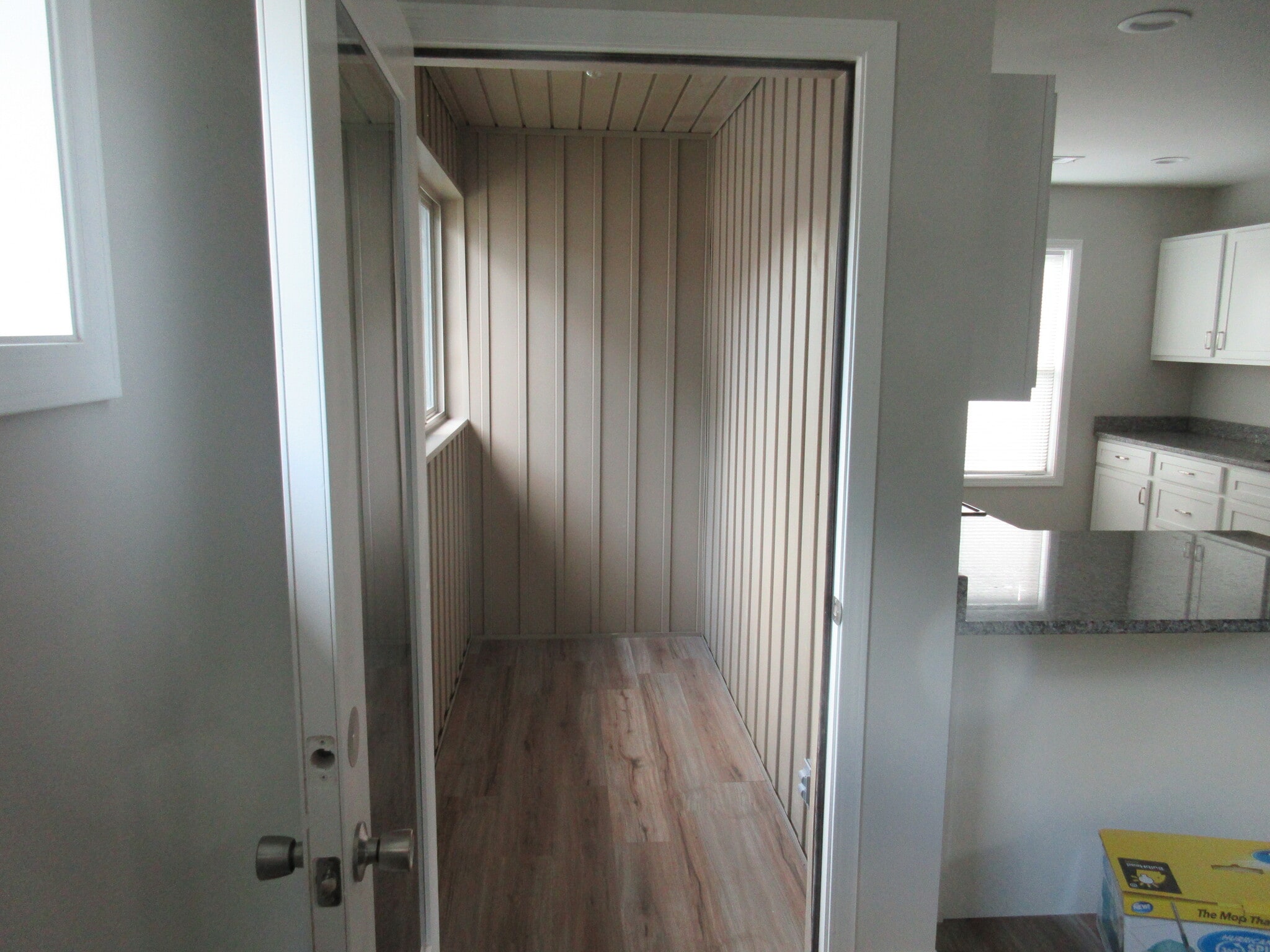 Enclosed porch - 1503 S Bailey St