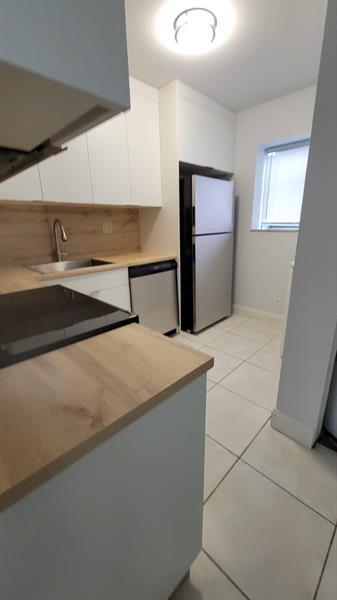 Building Photo - 313 Gardens Dr