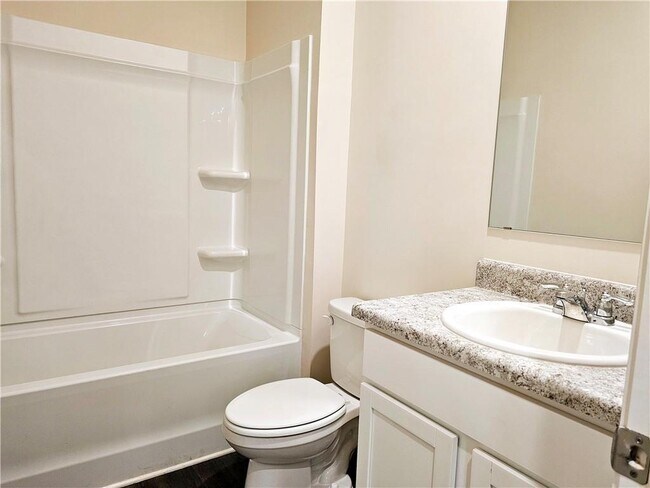 Building Photo - 274 Walnut Grv Wy