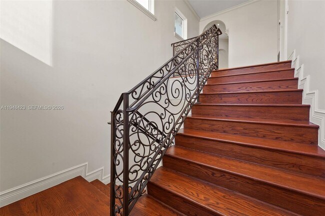 Building Photo - 3283 NE 171 St