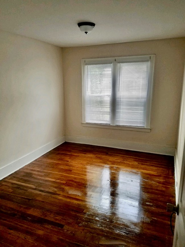 Building Photo - 303 Laforte Ave