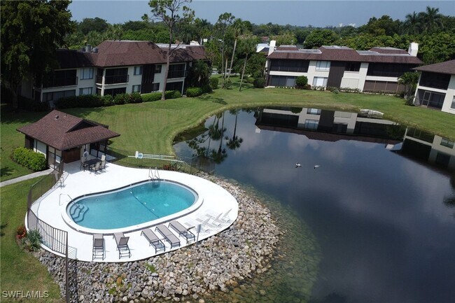 Building Photo - 1600 Misty Pines Cir
