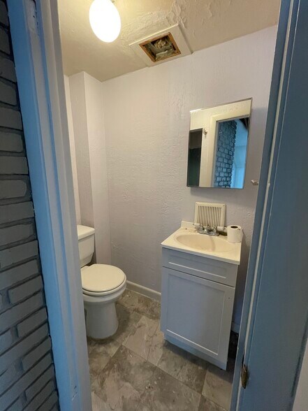 Bathroom - 29 Center St