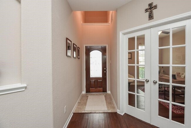 Building Photo - 7002 Edwanna Ln