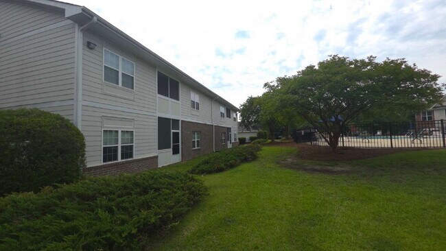 Building Photo - Resort Living. Fort Bragg Close. This is the One.