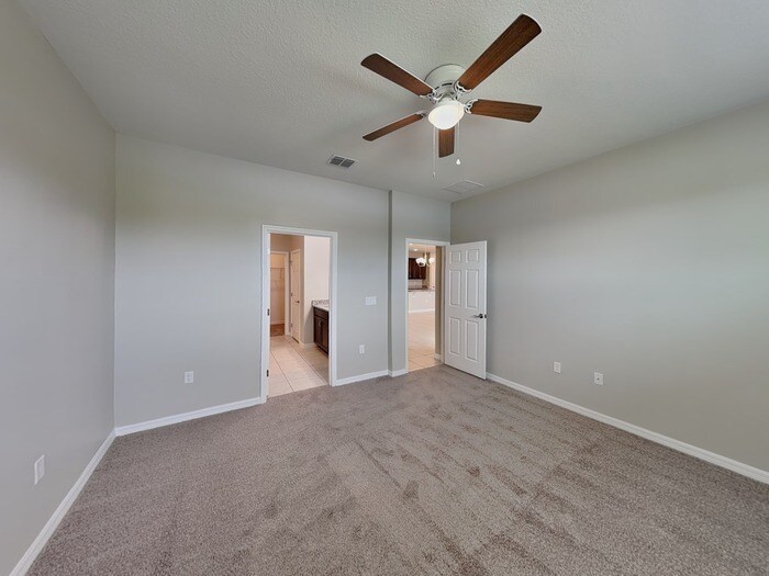 Building Photo - 1130 Lone Palm Wy
