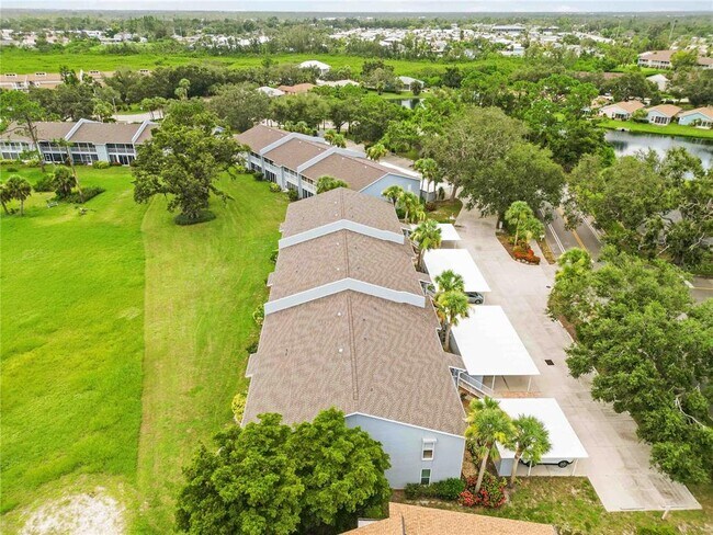 Building Photo - 880 Bird Bay Dr W