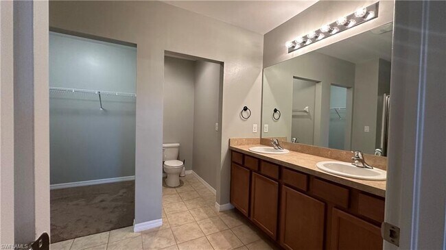 Building Photo - 10353 Canal Brook Ln