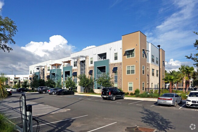 Primary Photo - Stadium Enclave Apartments