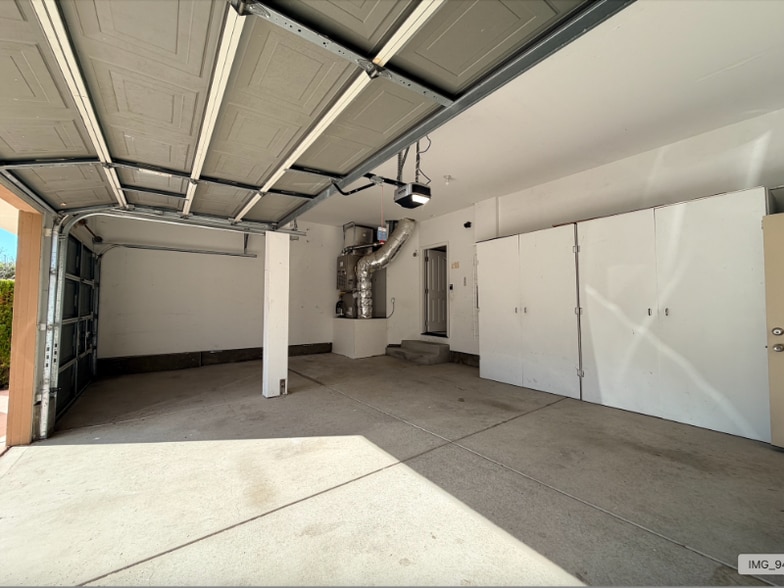 Building Photo - 317 Winged Terrace