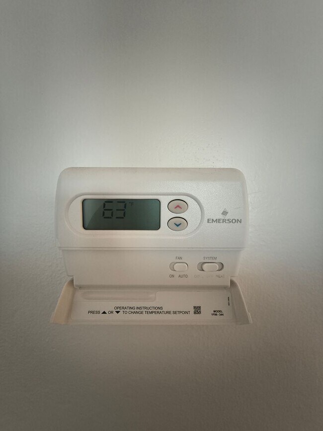 Building Photo - 3BED/2BATH Single Family Home Located in Desirable San Pablo, Ca. With Beautiful Ocean Front View!!