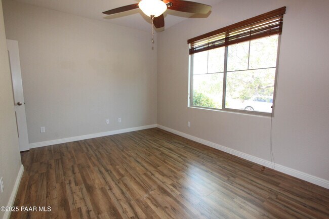 Building Photo - 2677 Capella Dr