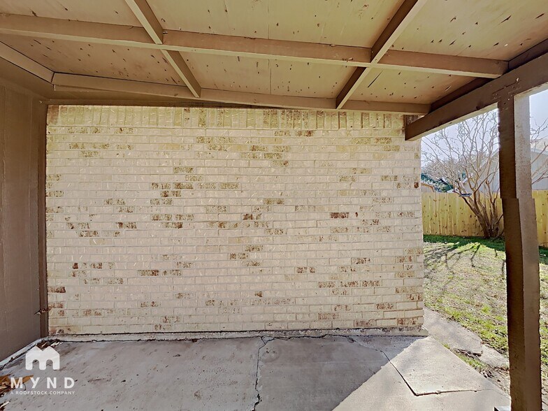 Building Photo - 220 Bonavista Way