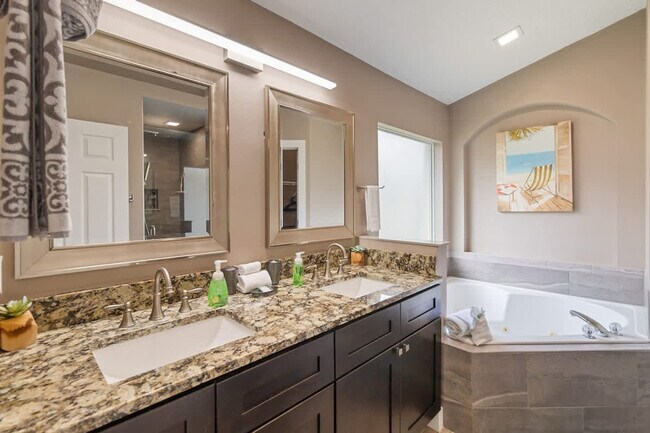 Building Photo - 140 Madiera Beach Blvd