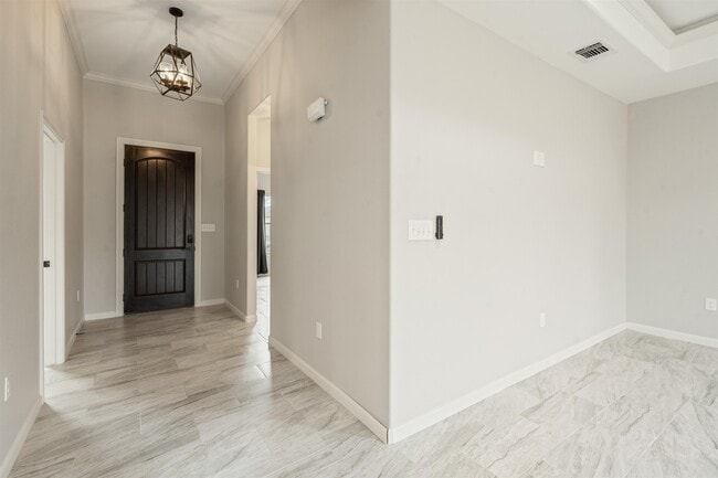 Building Photo - 203 Javier Dr