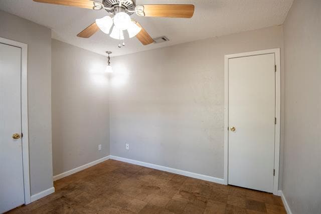 Building Photo - 2906 David Ln