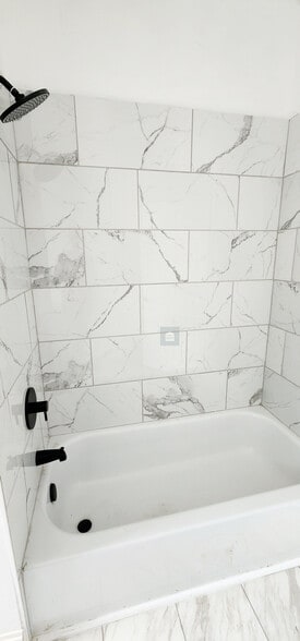 Building Photo - 209 E Martin St