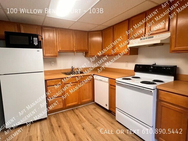 Building Photo - 100 Willow Bnd Ct