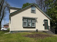 Building Photo - 107 N Sanford St