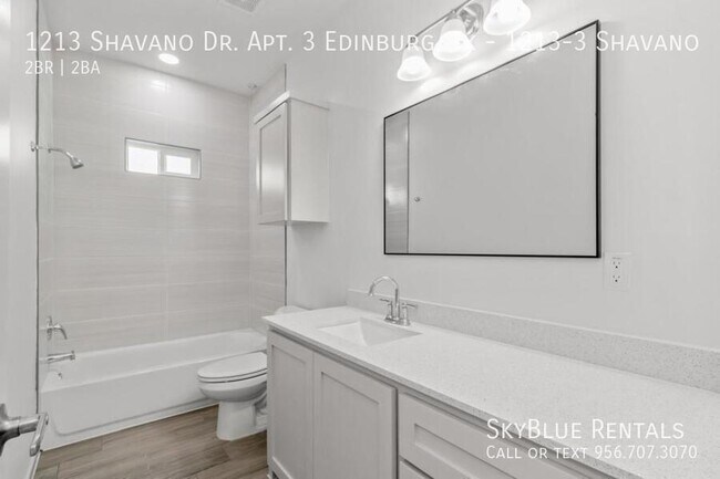 Building Photo - 1213 Shavano Dr