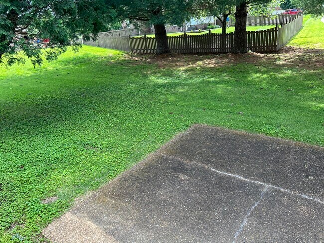 Building Photo - 2731 New Port Royal Rd