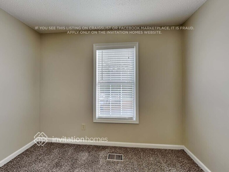 Building Photo - 112 Auburn Park