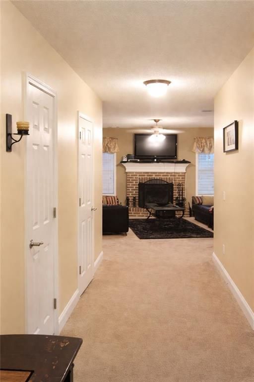 Building Photo - 3233 Glenloch Pl