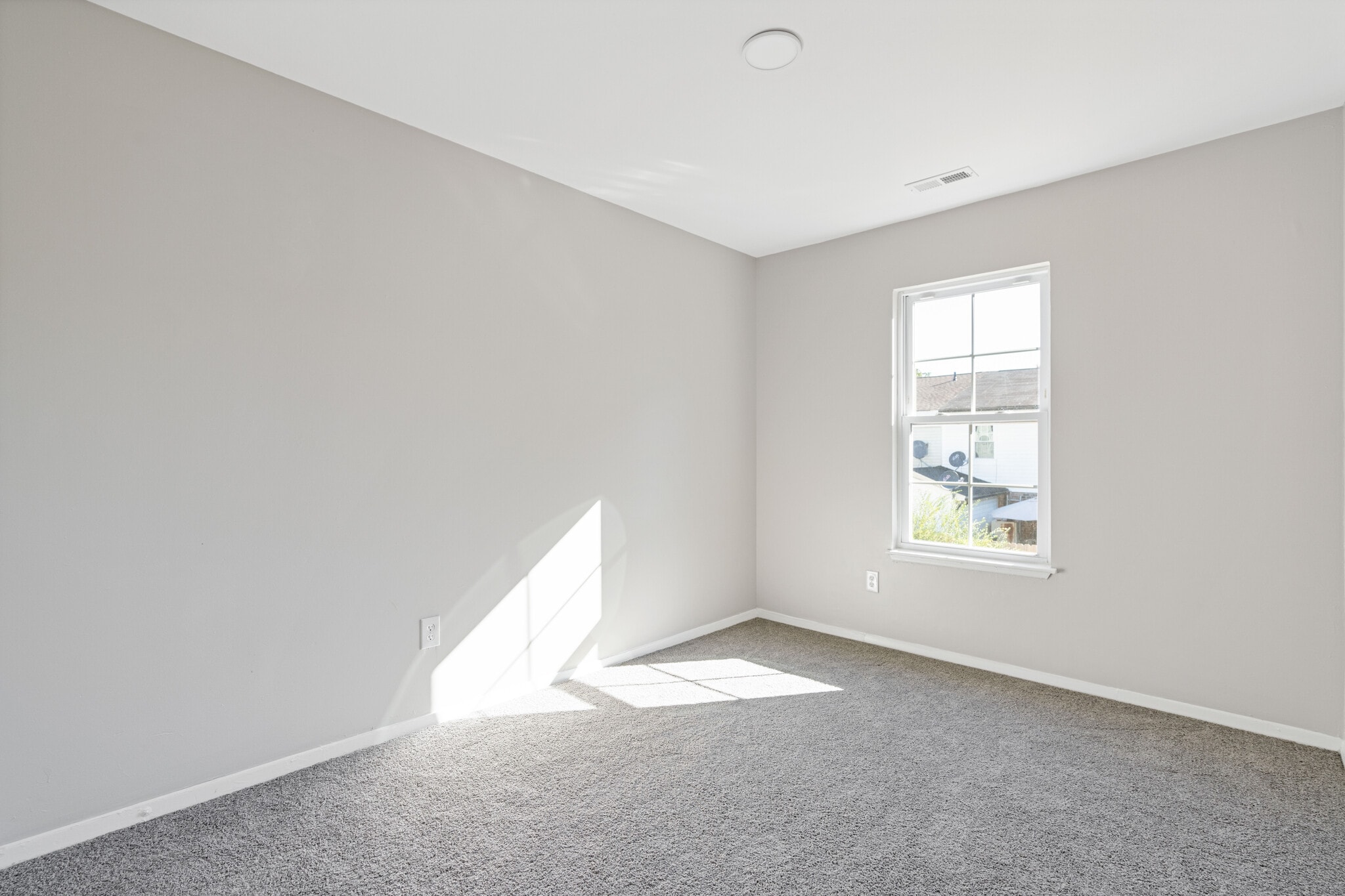 Building Photo - 405 Harbour North Dr