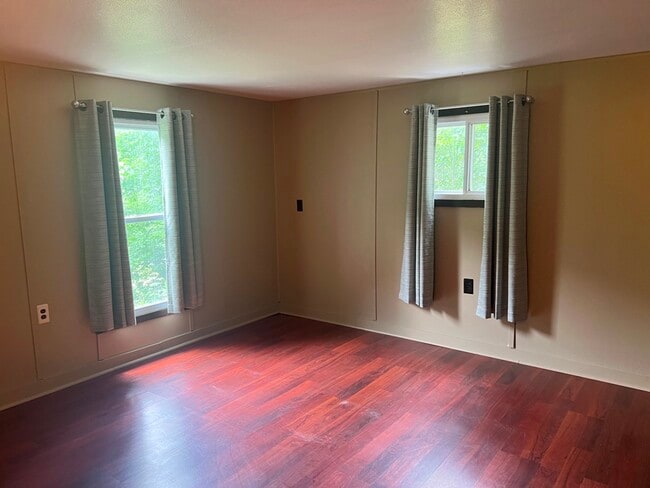 Building Photo - 8297 PA-120