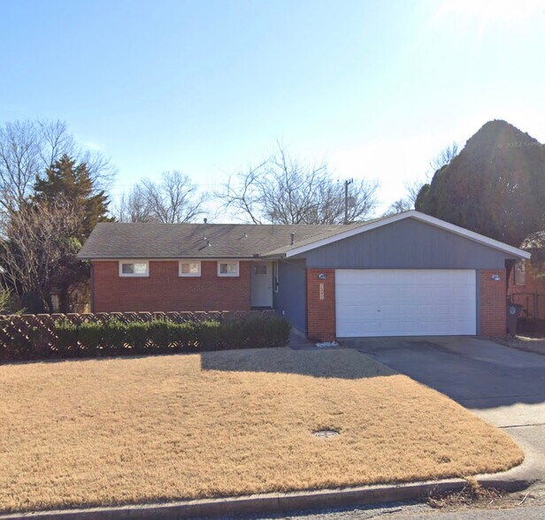 Building Photo - 7542 E 28th St