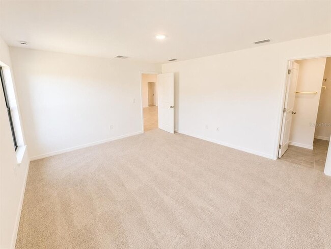 Building Photo - 93 Presque Isle Dr