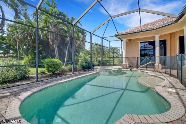 Building Photo - 11128 Sierra Palm Ct