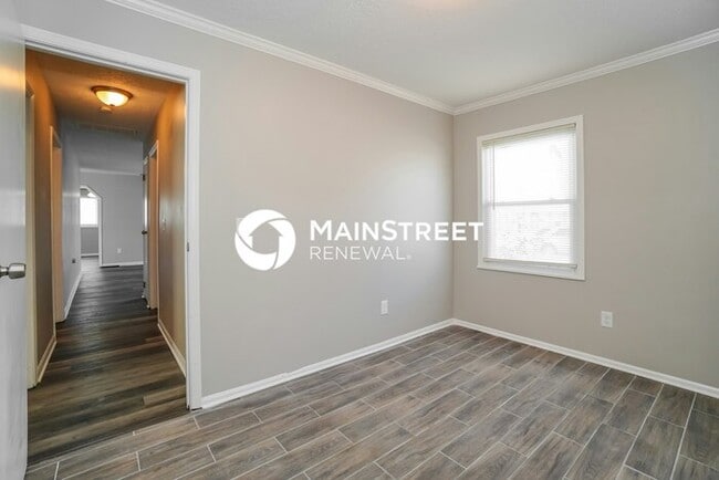 Building Photo - 3 Bedroom Pet-Friendly Home in COLUMBUS, O...