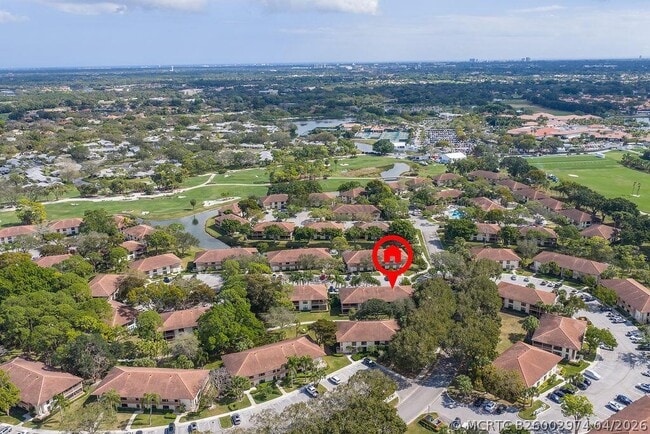 Building Photo - 505 Brackenwood Pl
