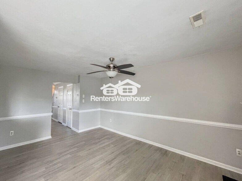 Building Photo - 808 Fraternity Ct