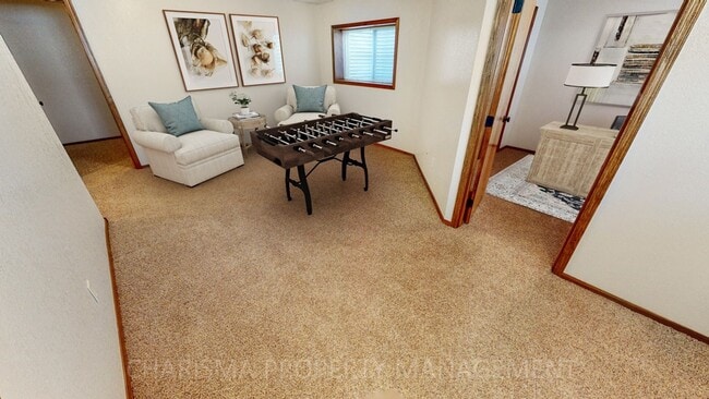 Building Photo - BEAUTIFUL 3 BD, 2 BA TOWNHOME WITH A FULLY EQUIPED KITCHEN, VAULTED CEILINGS, FIREPLACE, ATTACHED...