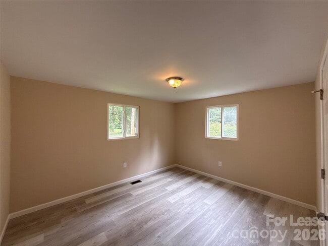 Building Photo - 2700 Capitol Dr