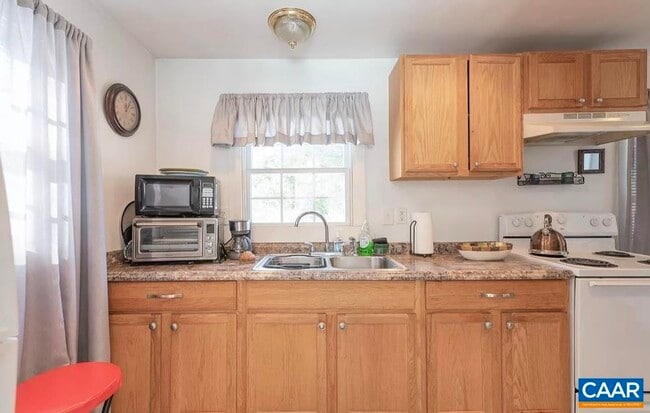 Building Photo - 2723 Silas Jackson Ln