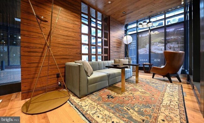 Building Photo - 70 N Street SE Unit 913